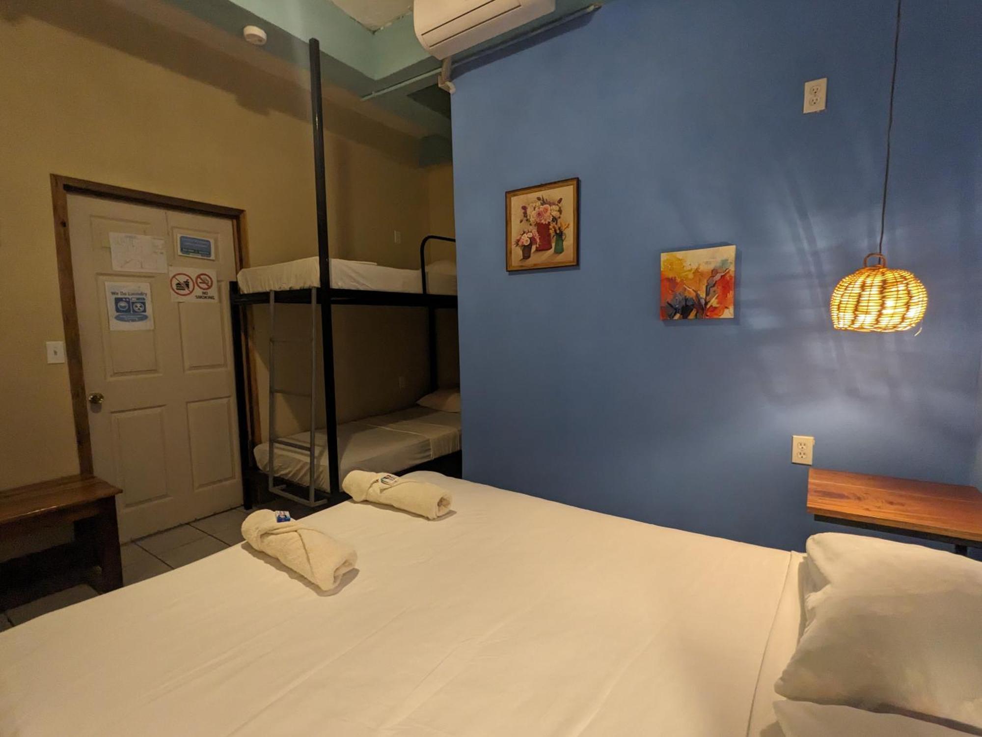 Kawoq Hostel ซานอิกนาซิโอ ภายนอก รูปภาพ